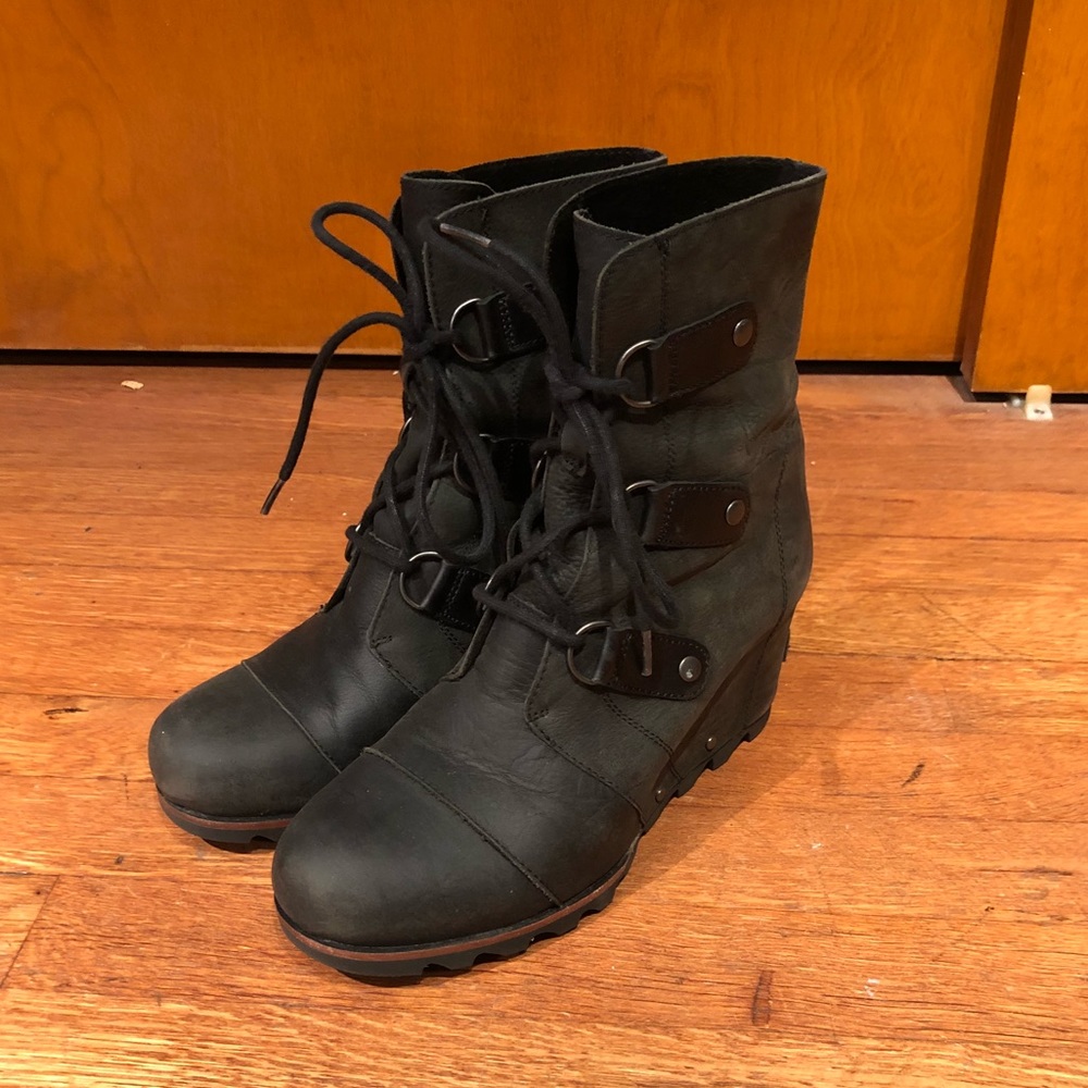 Sorel Joan of Arctic wedge boot